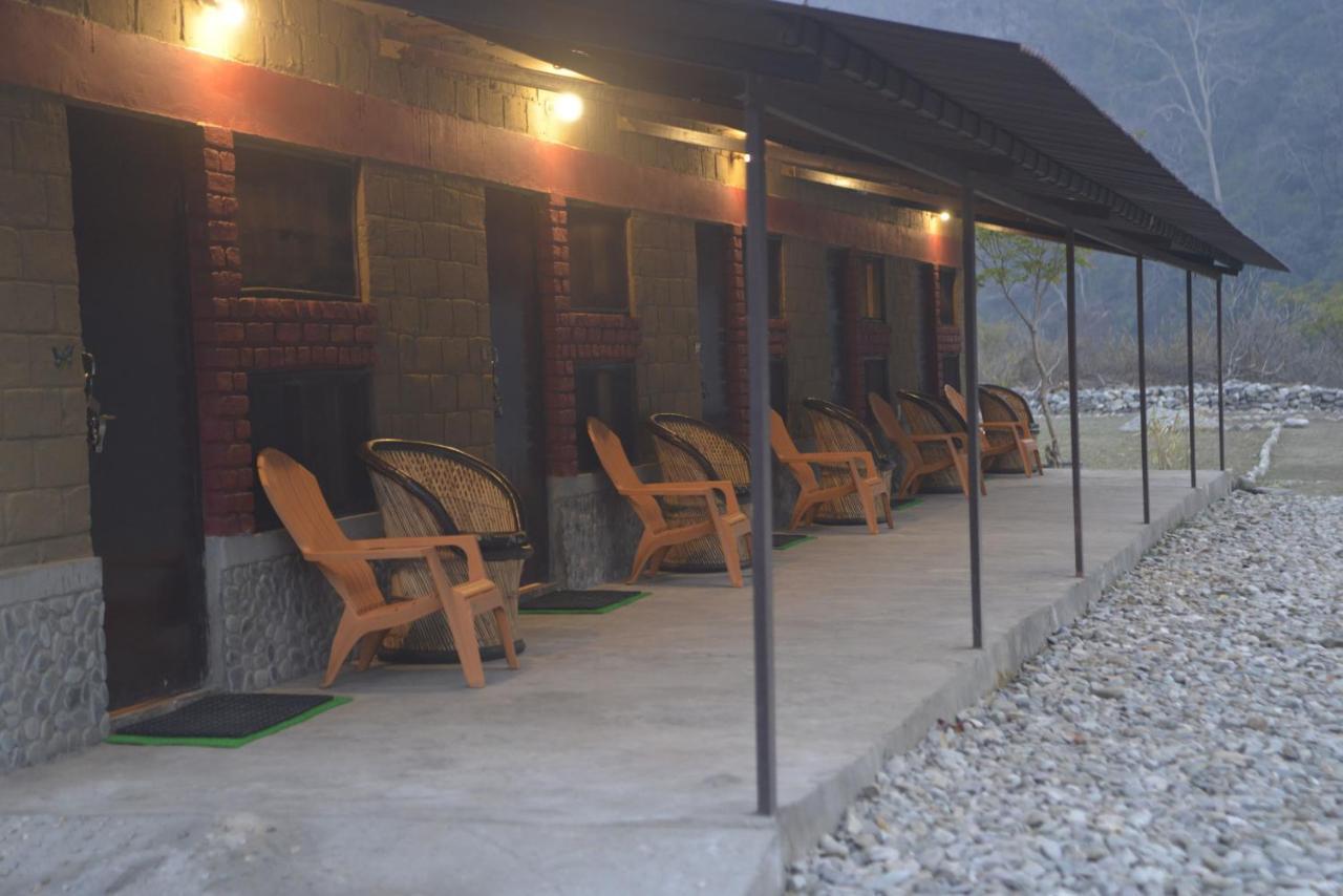 Aura Wildlife Camp And Resorts Marchula Extérieur photo