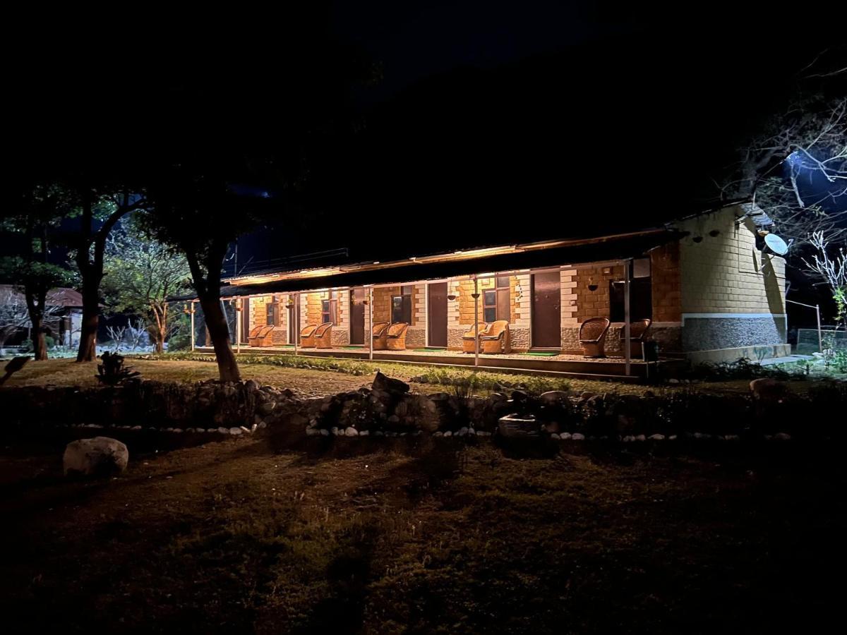 Aura Wildlife Camp And Resorts Marchula Extérieur photo